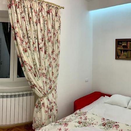 Victoria Luxury Apartment 11 Бухарест Екстер'єр фото