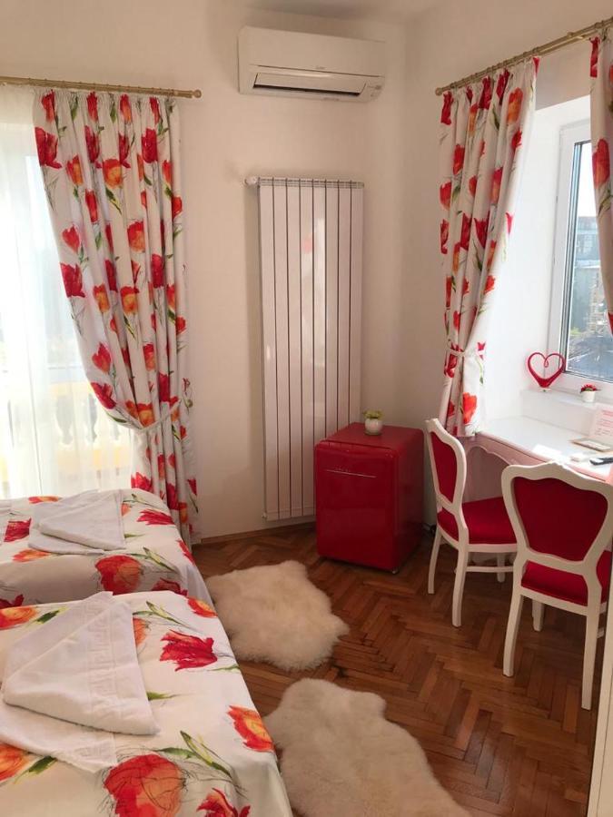 Victoria Luxury Apartment 11 Бухарест Екстер'єр фото
